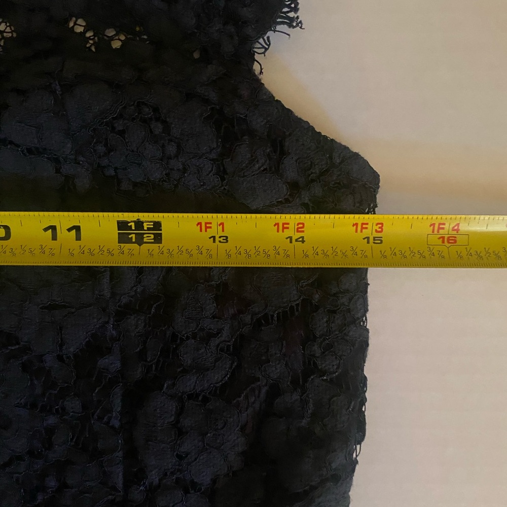 Black Lace High-Neck Sleeveless Dress I think size 4 - Picture 5 of 8